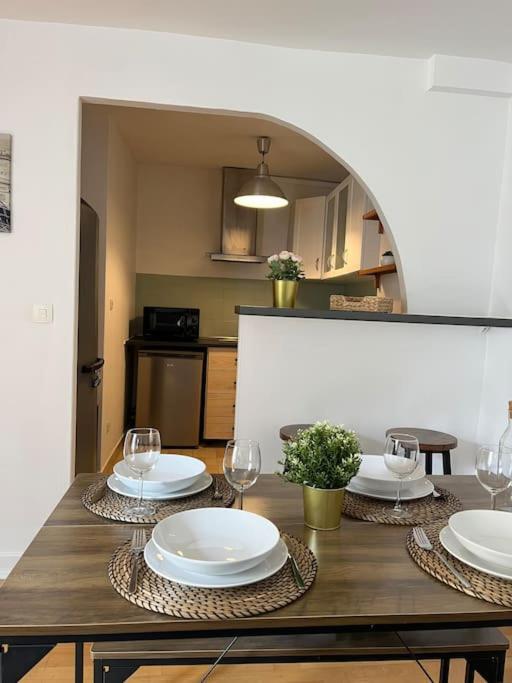 Le Roy Soleil Cosy & Coeur Du Quartier Saint-louis Apartment Versailles