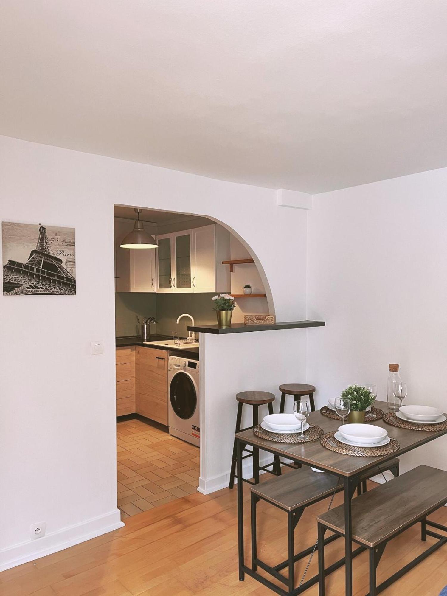 Le Roy Soleil Cosy & Coeur Du Quartier Saint-louis Apartment *